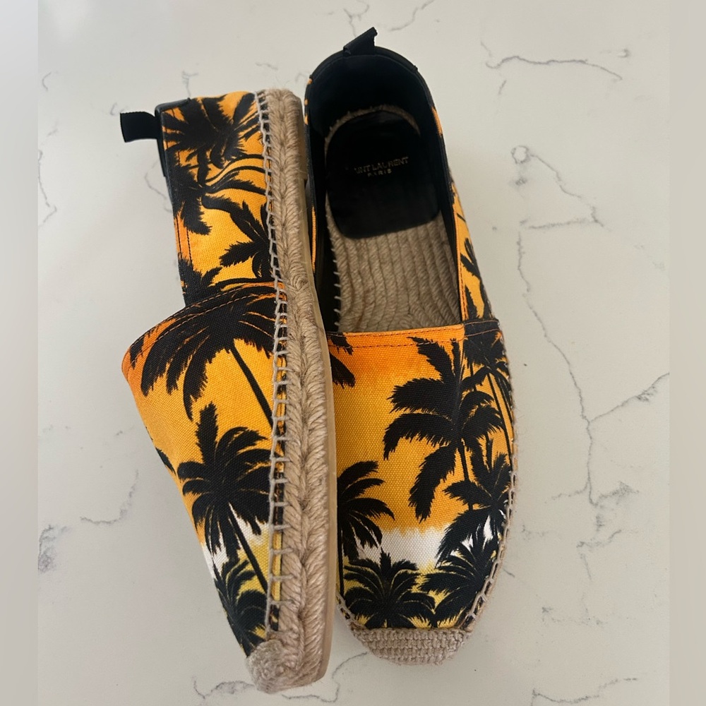 Saint Laurent Black/Yellow Palm Trees At Sunset Print Canvas Slip-On Espadrilles - Picture 5 of 7